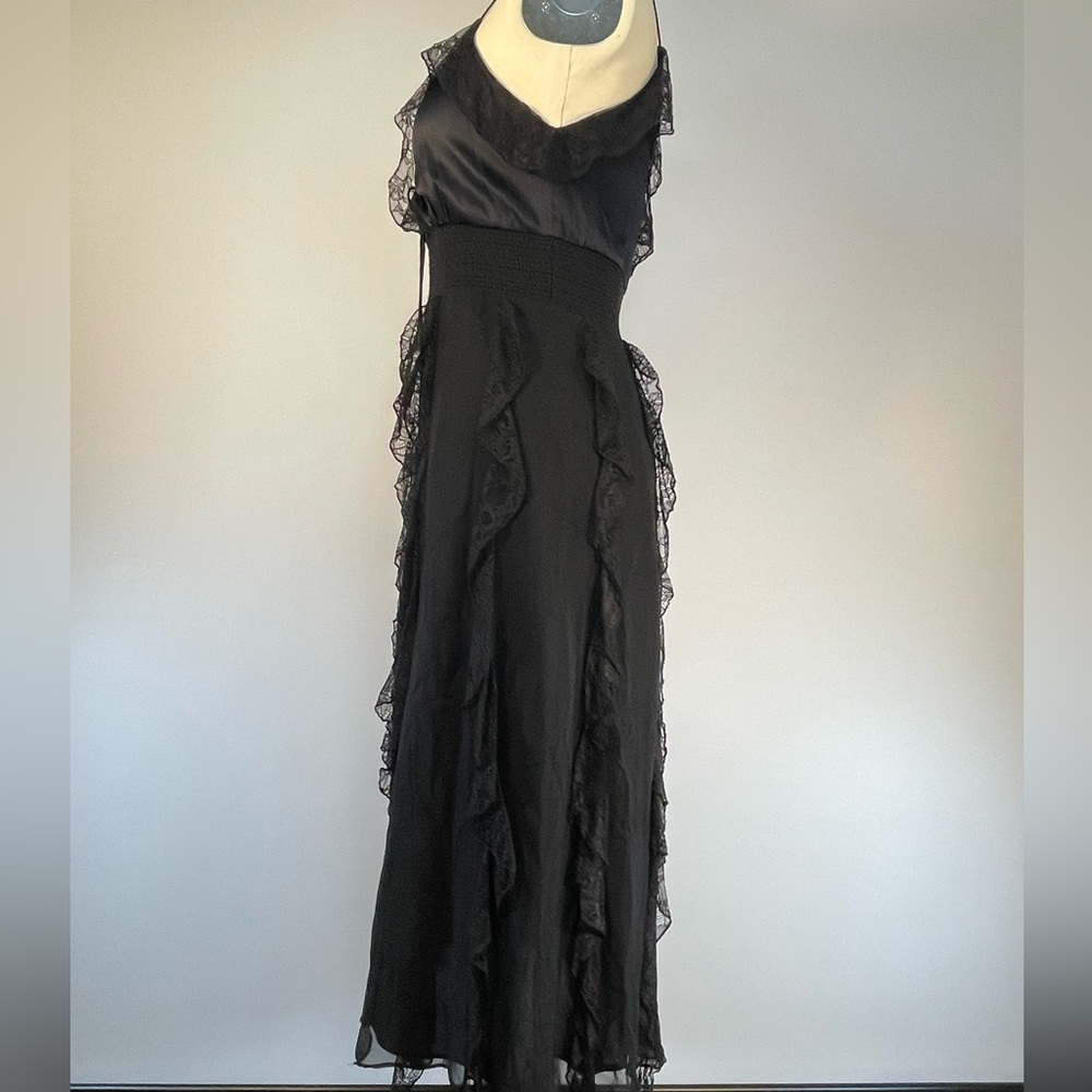 Alice + Olivia MCGUIRE RUFFLE SLIT MIDI - Picture 8 of 14